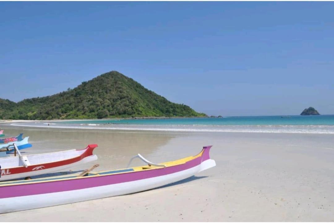Surya Lombok Accommodation Selong Belanak Luaran gambar